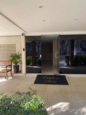 Image 15 - 867627