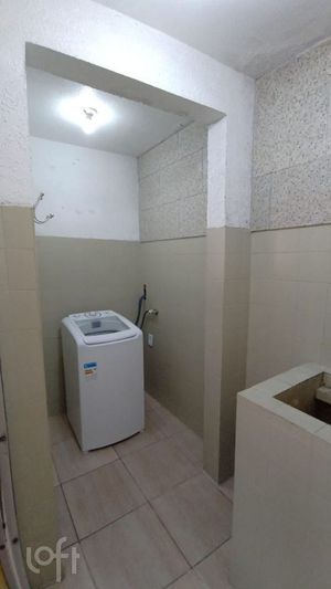 Image 19 - 867629