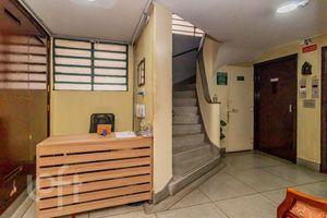 Image 19 - 867635