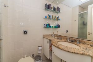 Image 6 - 867644