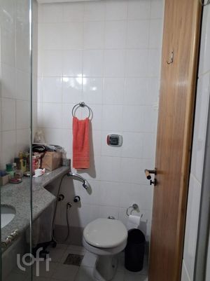 Image 17 - 867645