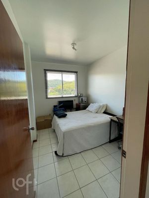 Image 15 - 867650