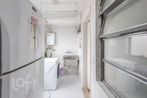 Image 16 - 867651