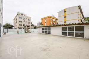 Image 26 - 867651
