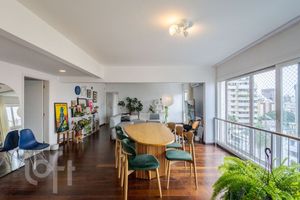 Image 35 - 867651