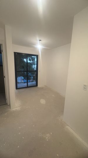 Image 2 - 867656