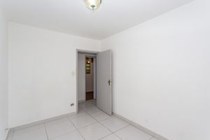 Image 8 - 867657
