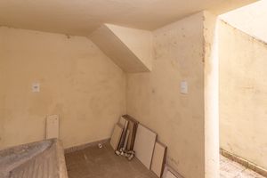 Image 37 - 867658