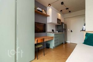 Image 3 - 867659