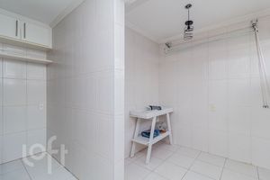 Image 16 - 867662