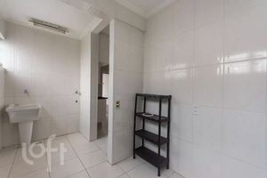 Image 11 - 867662