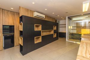 Image 8 - 867672