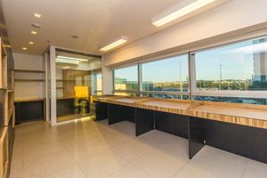 Image 10 - 867672