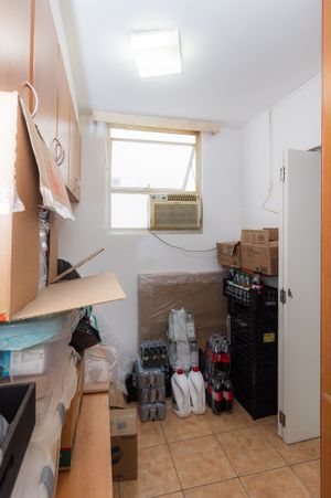 Image 37 - 867706