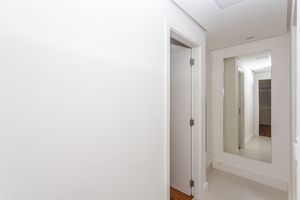 Image 22 - 867726