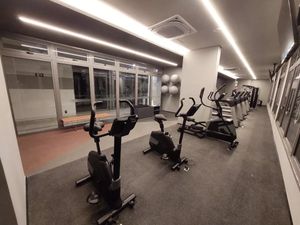 Image 19 - 867728