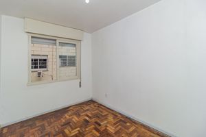 Image 7 - 867729
