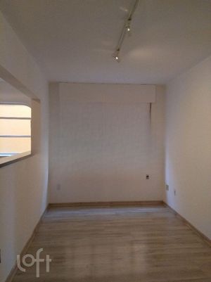 Image 8 - 867731