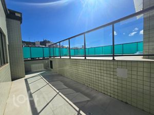 Image 9 - 867734