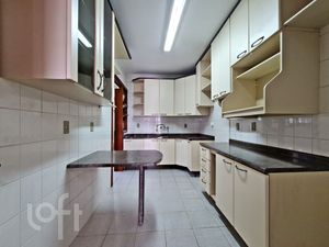 Image 6 - 867744
