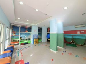 Image 37 - 867759