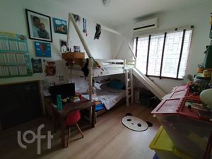 Image 5 - 867761