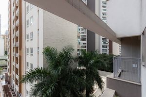 Image 7 - 867779