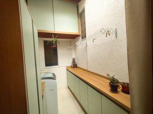 Image 10 - 867785
