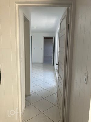 Image 8 - 867816