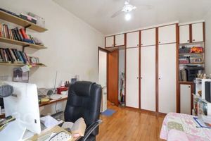 Image 10 - 867830