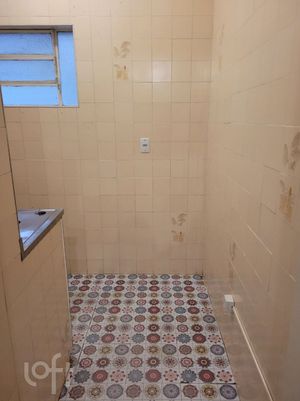 Image 35 - 867836