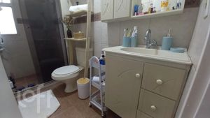 Image 8 - 867837
