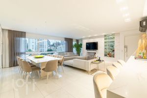 Image 1 - 867838
