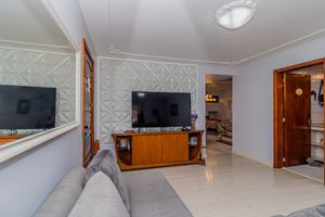 Image 11 - 867862