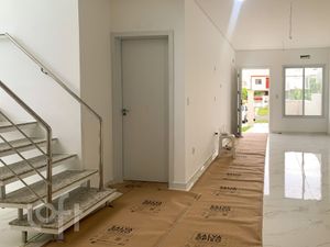 Image 3 - 867872