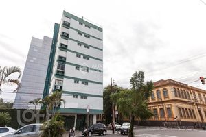 Image 33 - 867883
