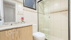 Image 15 - 867884