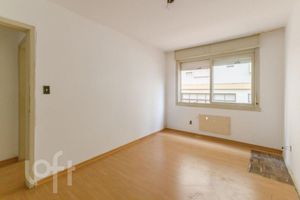Image 10 - 867888