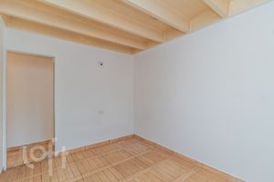 Image 10 - 867895