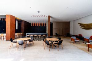 Image 9 - 867898