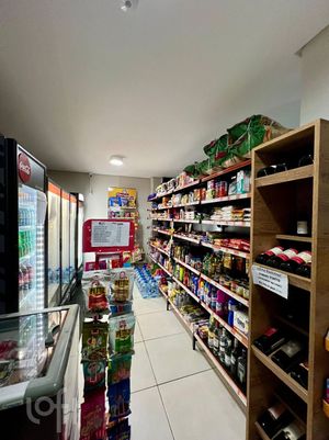 Image 28 - 867899