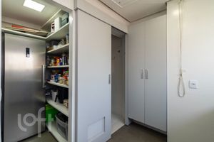 Image 35 - 867912