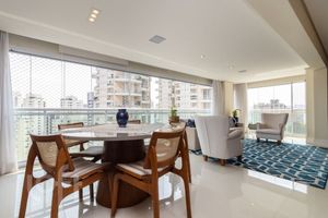 Image 17 - 867912