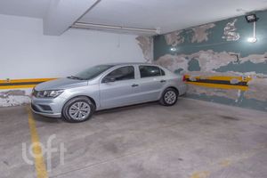 Image 3 - 867929
