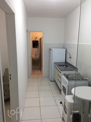 Image 31 - 867930