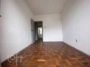 Image 6 - 867935