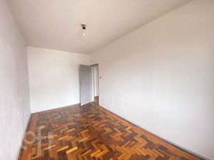 Image 1 - 867935