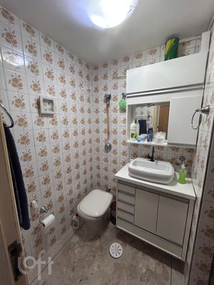 Image 9 - 867936