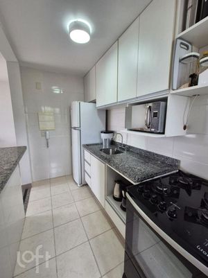 Image 10 - 867946