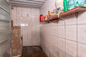 Image 34 - 867951